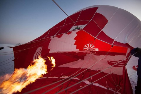 Launch preparation of a hot air balloon