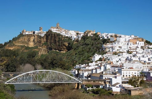The White Town of Arcos de la Frontera above the Guadalete river