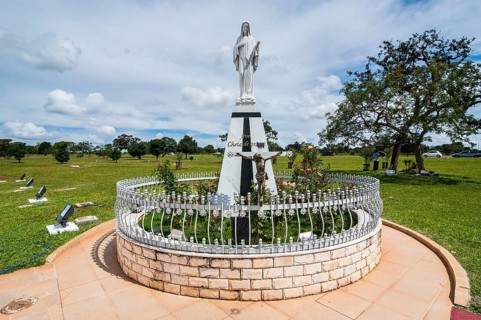 Christian statue in front of the Military church