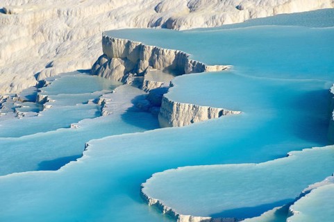 Travertine terrace formations