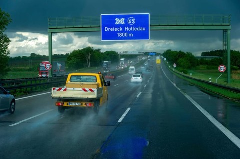 Traffic during heavy rain and poor visibility