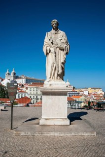 Statue of Sao Vincent or Saint Vincent