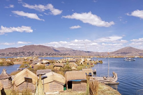 Floating Uro Islands