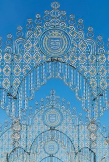 Festive decoration at the Feria del Caballo