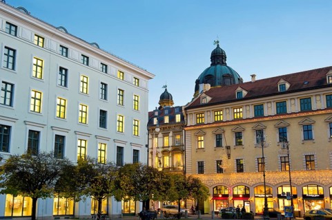 Neo-classical facades at Wittelsbacher Platz square