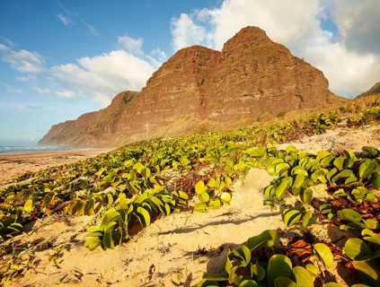 Sandy beach on the Napali Coast