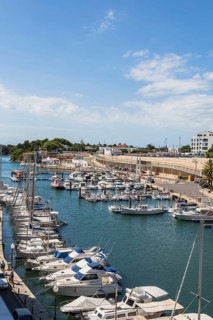 Natural harbour