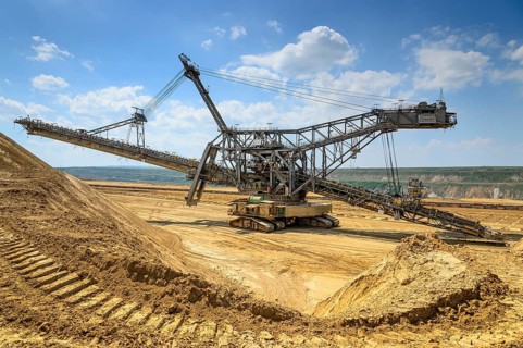 Spreader in a normal position