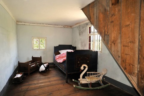 Children's bedroom of a half-timbered farmhouse