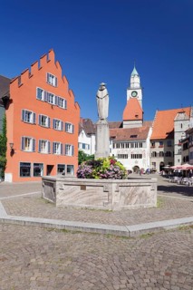 Hofstatt with city hall and minster