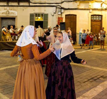 Public dance performance