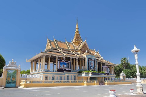 The Preah Thineang Chan Chhaya or Moonlight Pavilion