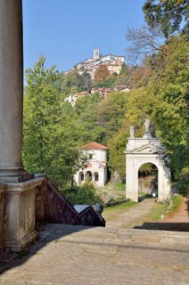 View over Arco di San Ambrosio arch and Chapel X towards the Sanctuary of Santa Maria del Monte