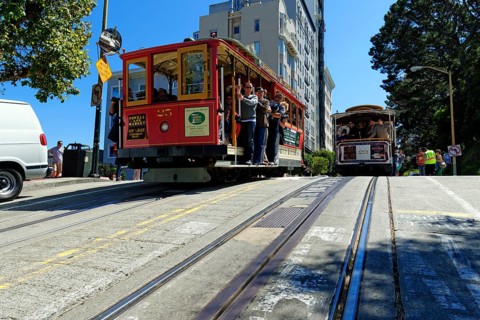 The historic cable car on Hyde Street