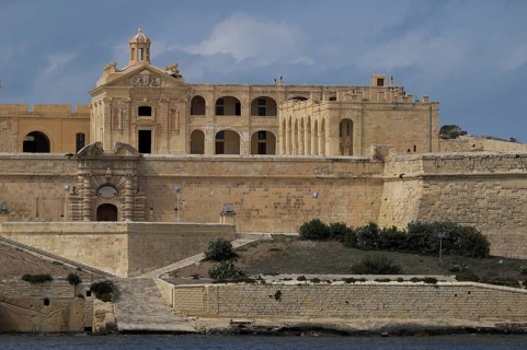 Fort Manoel