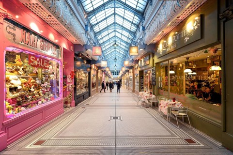 Queen's Arcade