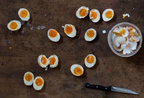 Quality control of Easter eggs