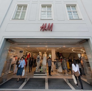 Store of the fashion chain H & M