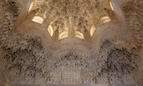 Ceiling in the Hall of the Abencerrages