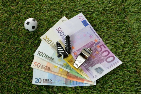 Euro bills