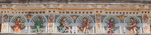 Figures of the cardinal virtues