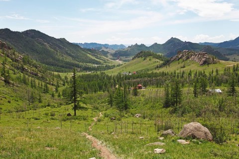 Wide valley with grassland
