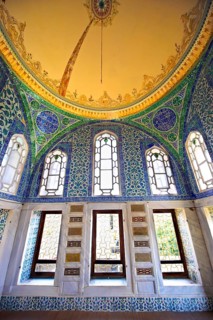 The Ottoman architecture of the Privy Chamber of Sultan Murad III decorated with 16th century Iznik tiles