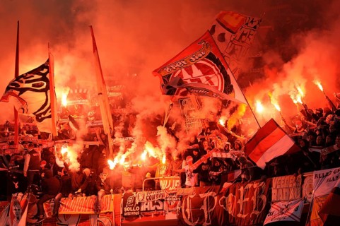 Cologne fans burning flares