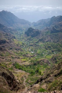 Hiking trails on the steep slopes of the Paul Valley