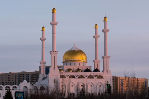 Nur-Astana Mosque in the evening