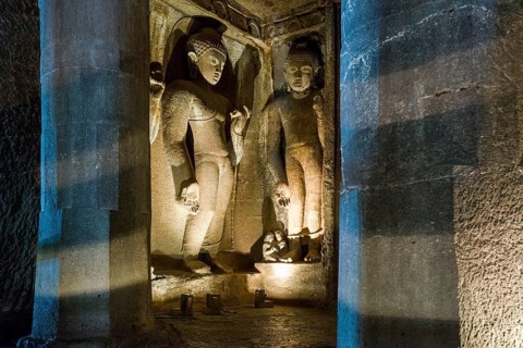 Cave 04