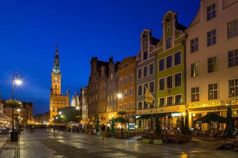 View towards the city hall seen from the Dluga pedestrian zone