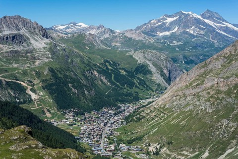 Val d'Isere valley