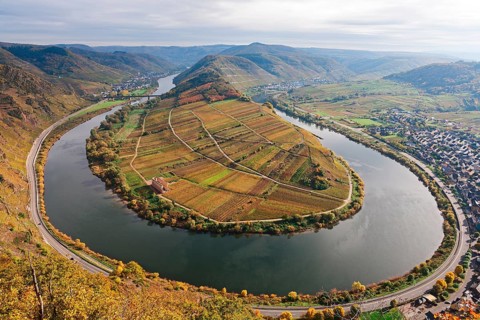 Moselle River loop in autumn