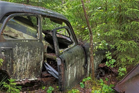 Kyrko mosse scrapyard