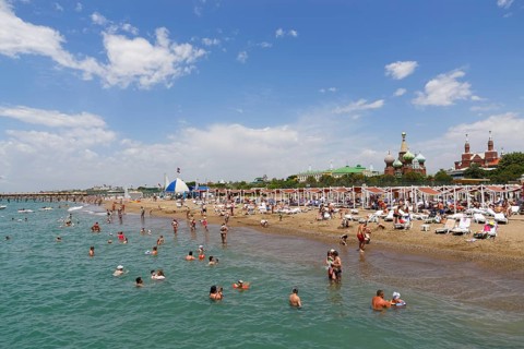 Beach with the Kremlin Palace Hotel