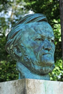 Bronze bust of the composer Richard Wagner