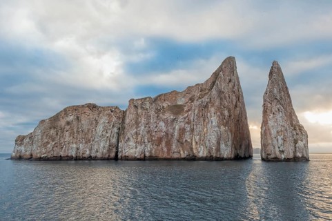 Kicker Rock or Roca Leon Dormido