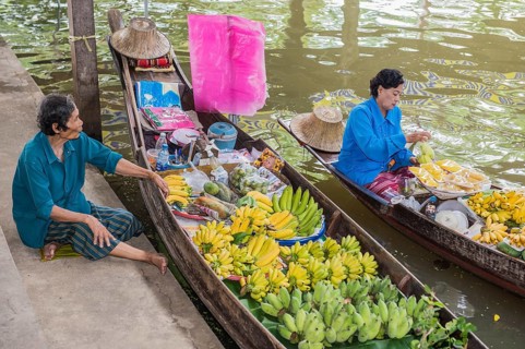 Damnoen Saduak floating market