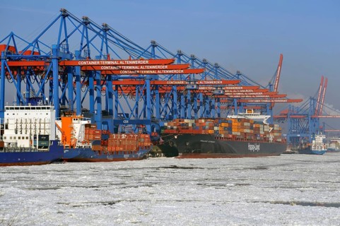 Container ship at Container Terminal Altenwerder