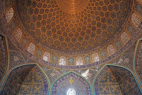 Domed hall of Lotfollah Mosque