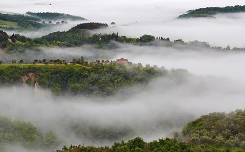 Fog in the valleys of the Crete Senesi