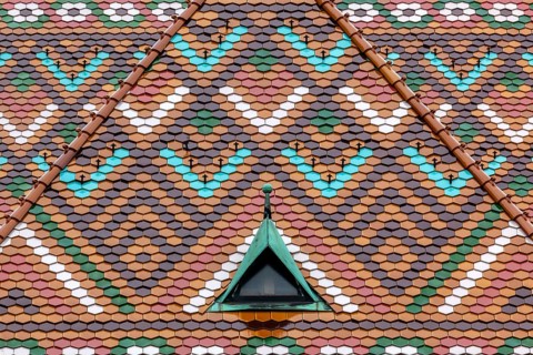 Colourfully glazed tiles on the roof of the Matthias Church
