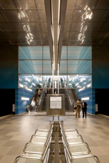 U-Bahn Uberseequartier subway station