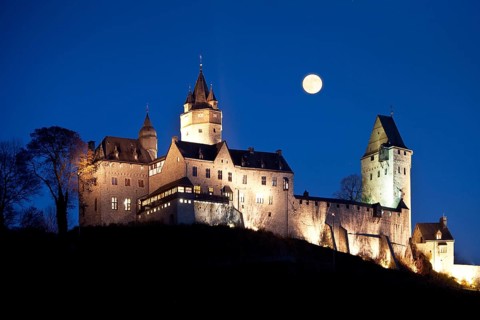 The illuminated Burg Altena Castle