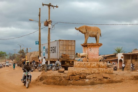 Street scene at the damaged elephant monument in the town of Yokadouma