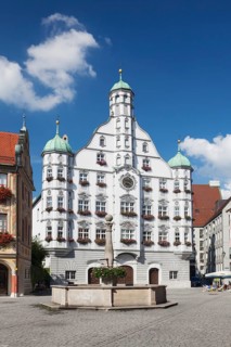 Town hall on the market square of Memmingen