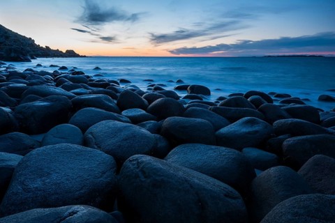 Round stones on the beach of Utakleiv