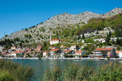 Neretva River at Komin