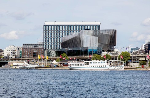 Radisson Blu Waterfront Hotel and Conference Centre